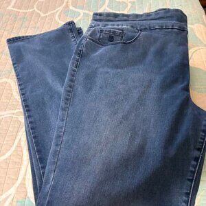 Gloris Vanderbilt Pull On Amanda Jeans